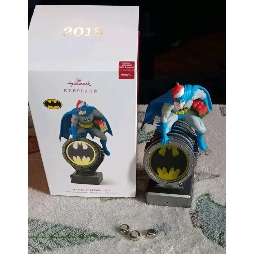 Hallmark Keepsake 2018 Batman Peekbuster Christmas Ornament DC Works Perfectly